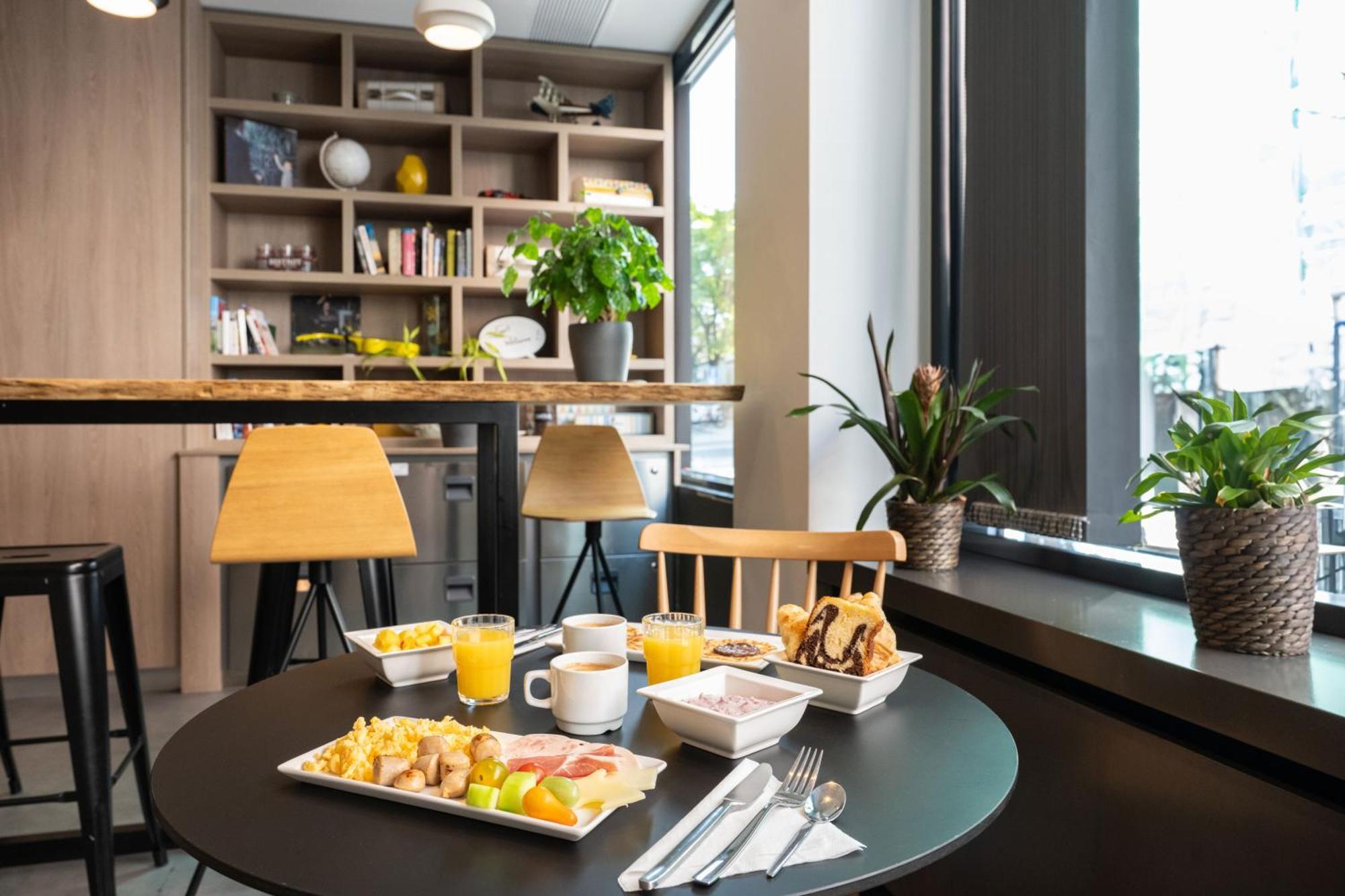Ibis Geneve Centre Gare Hotel Bagian luar foto