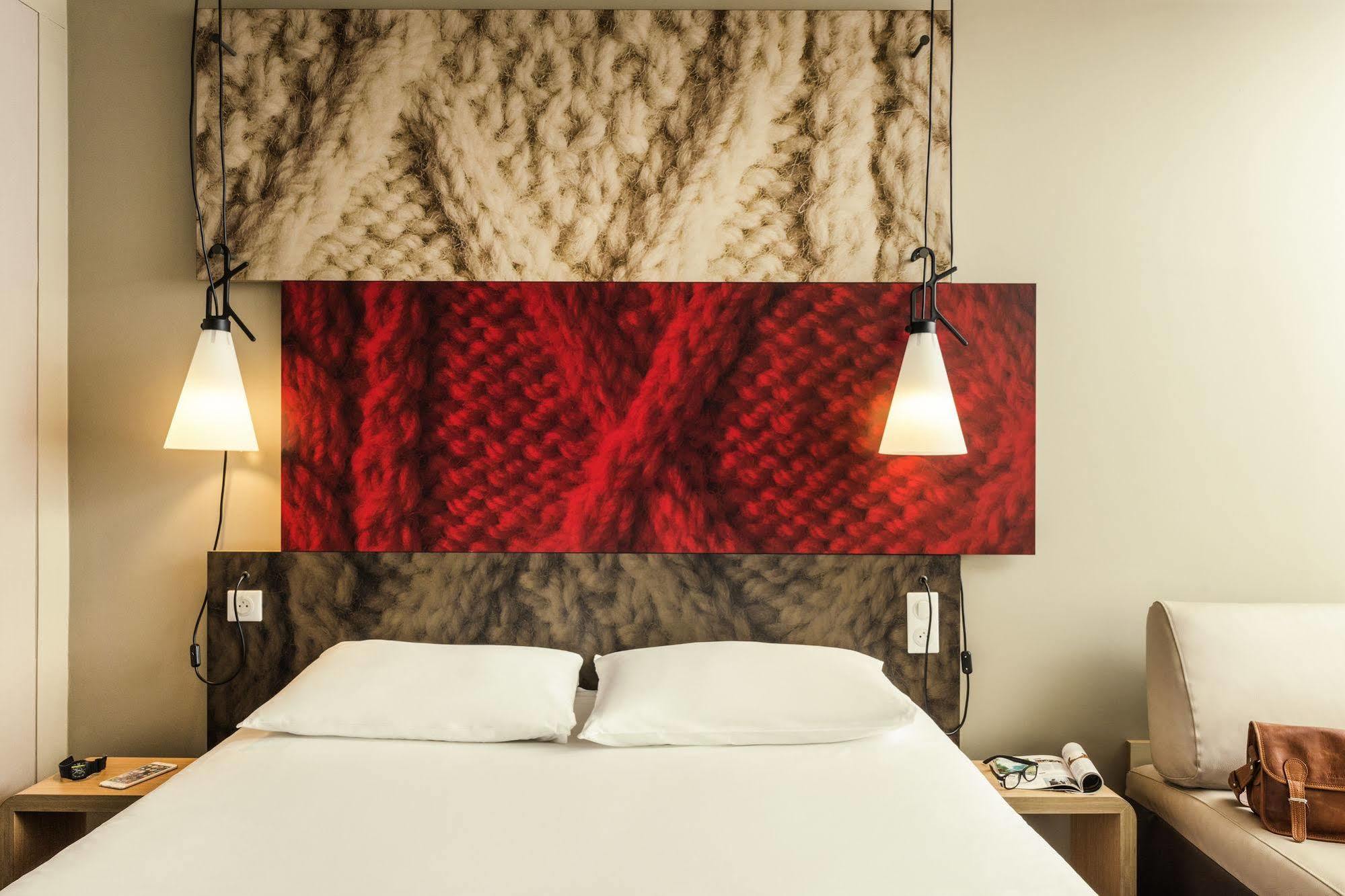 Ibis Geneve Centre Gare Hotel Bagian luar foto